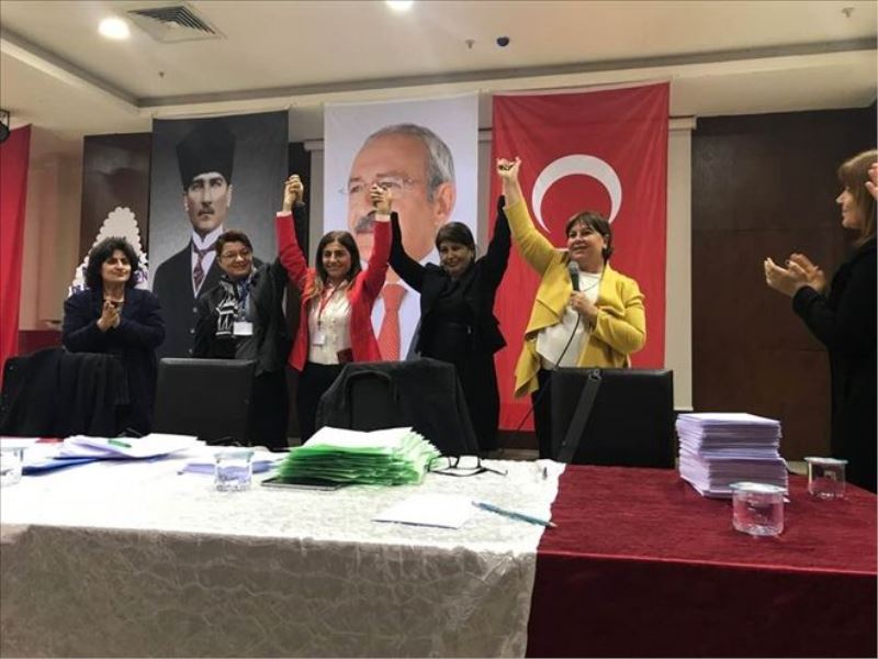 CHP´de kadınların başkanı değişmedi