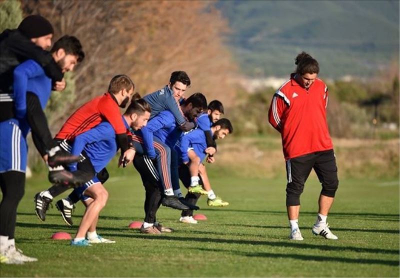 Erzin Belediyespor kamp yolcusu