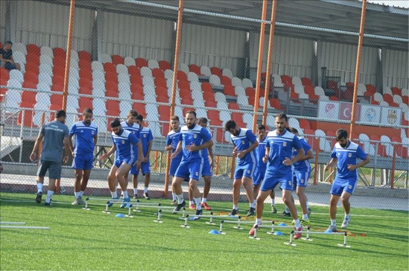 Karaağaç Spor, Kırıkhan´la karşılaştı