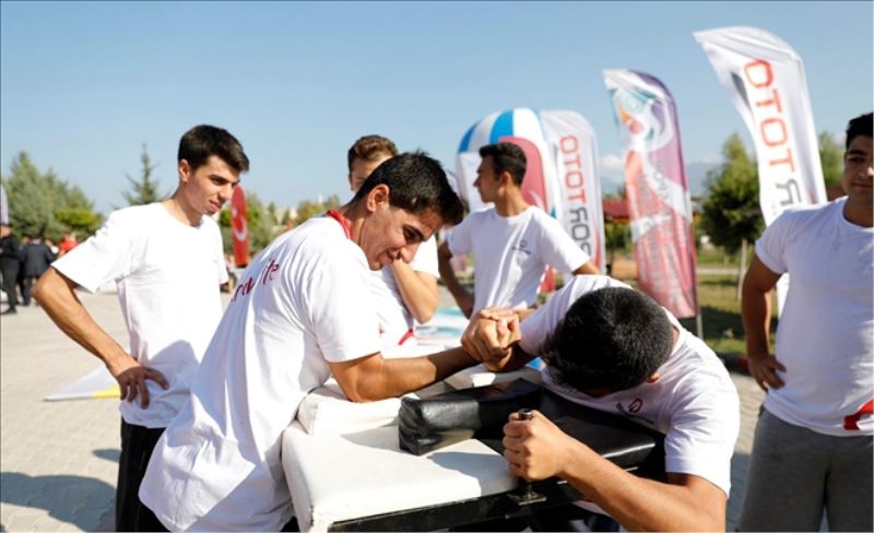 Kampüste ´spor festivali´
