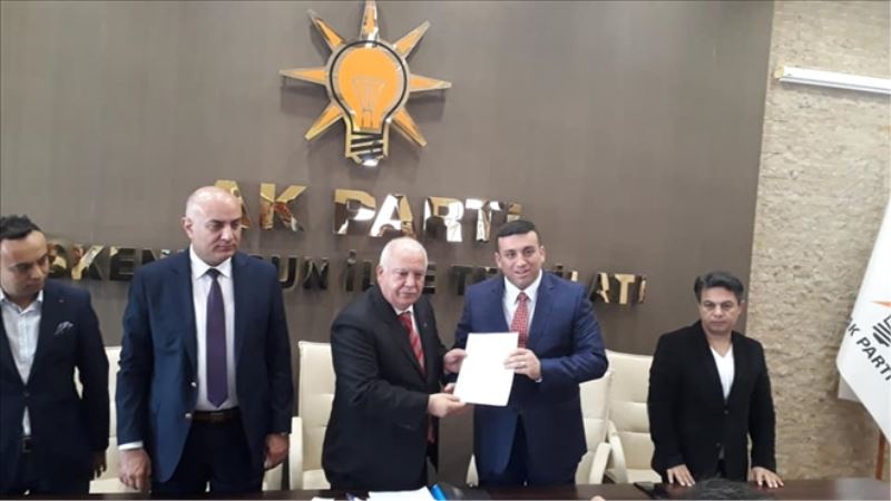 İskenderun için AKP´den 12 kişi başvuru