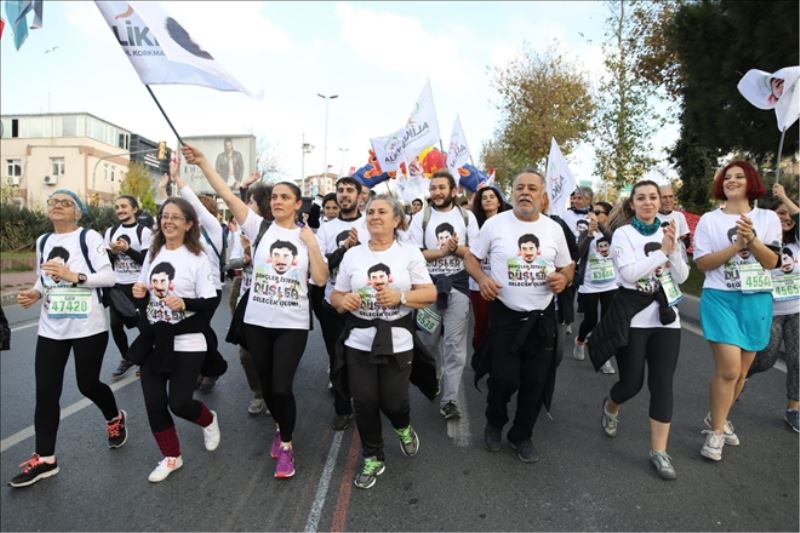 Maratonda, burs için koştular