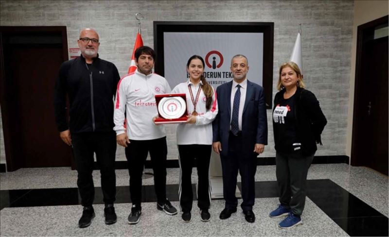 İSTE´li sporcu Avrupa üçüncüsü