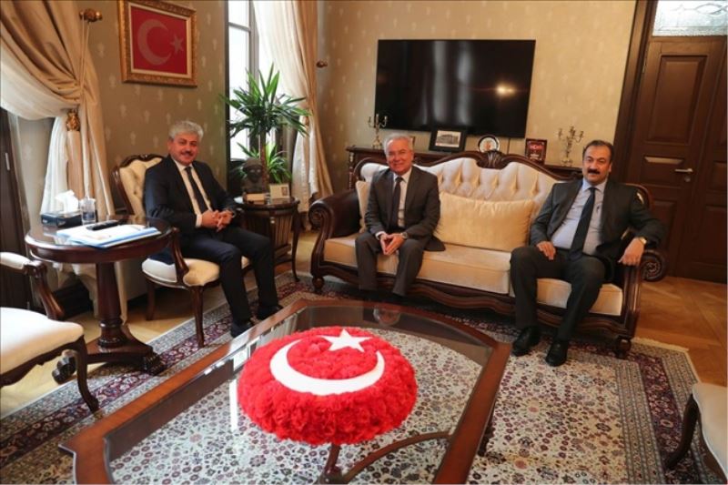 Ziyaretlerde bilgiler de paylaşıldı