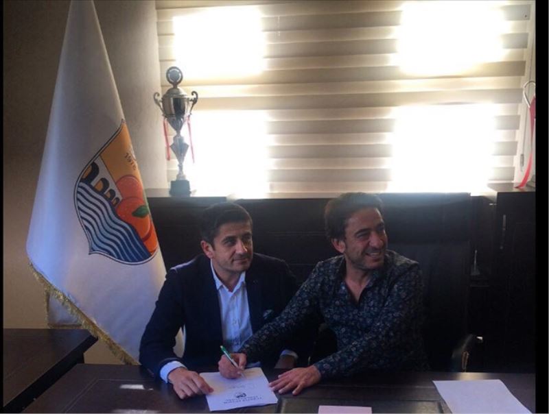 Erzin´e yeni teknik direktör