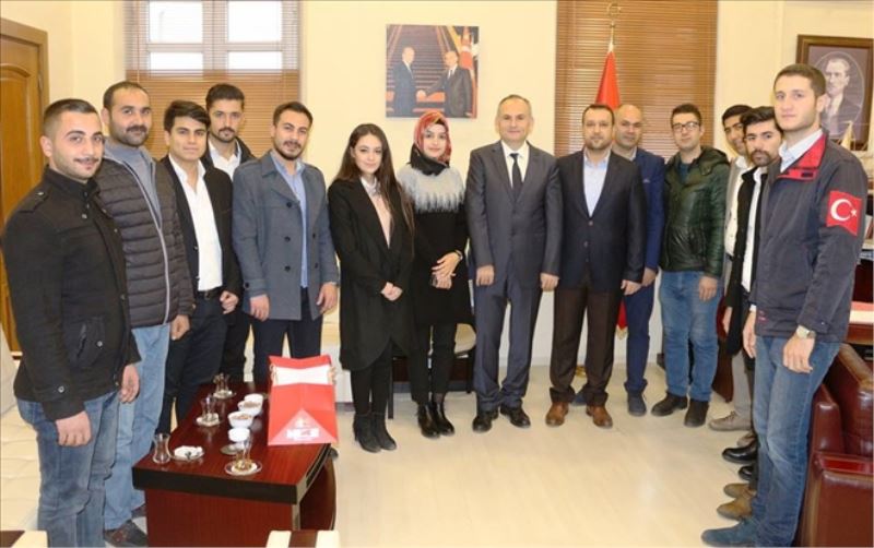 Ülkü ocaklarının kaymakam ziyareti