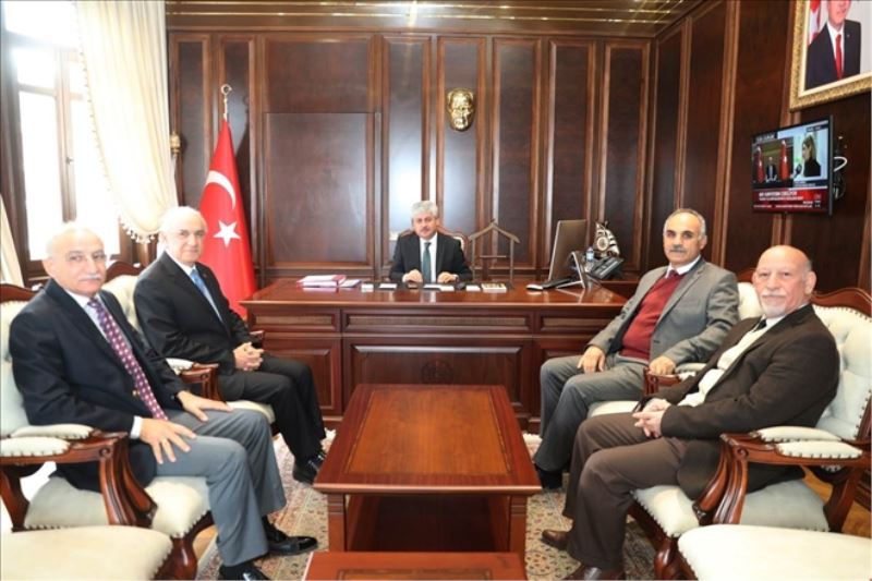 Kilise vakfının vali ziyareti