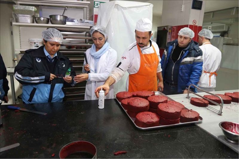 Pastanelere ´yeni yıl´ denetimi