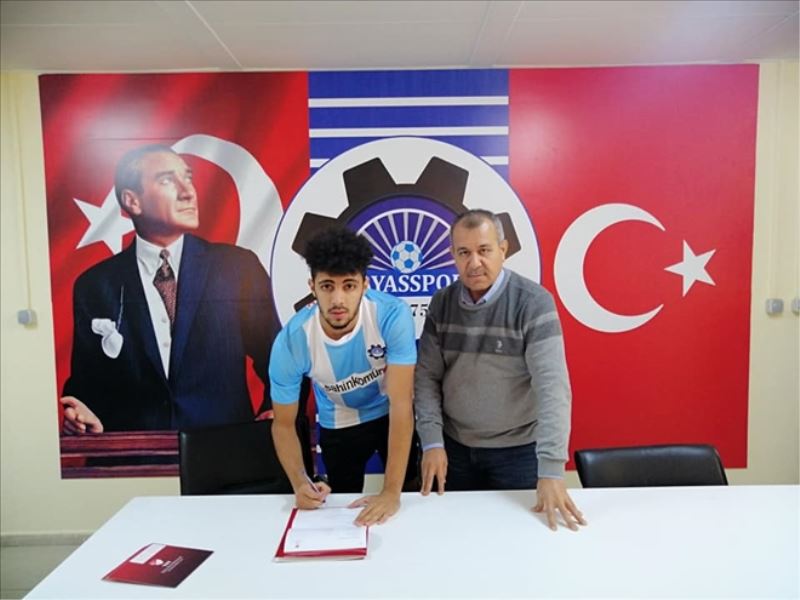 Emre, Payas Spor´da