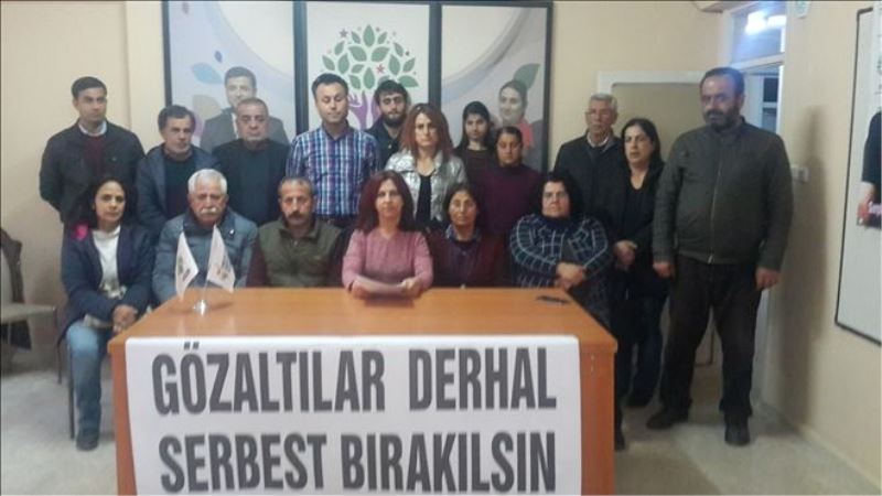 ´Demokrasi talebi suç değil´