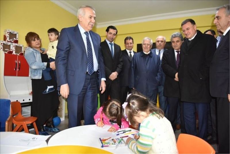 Aziz Yıldırım´dan Ata ve Savaş´a ziyaret