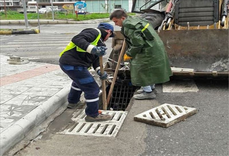 İki mahallede kanal temizlendi