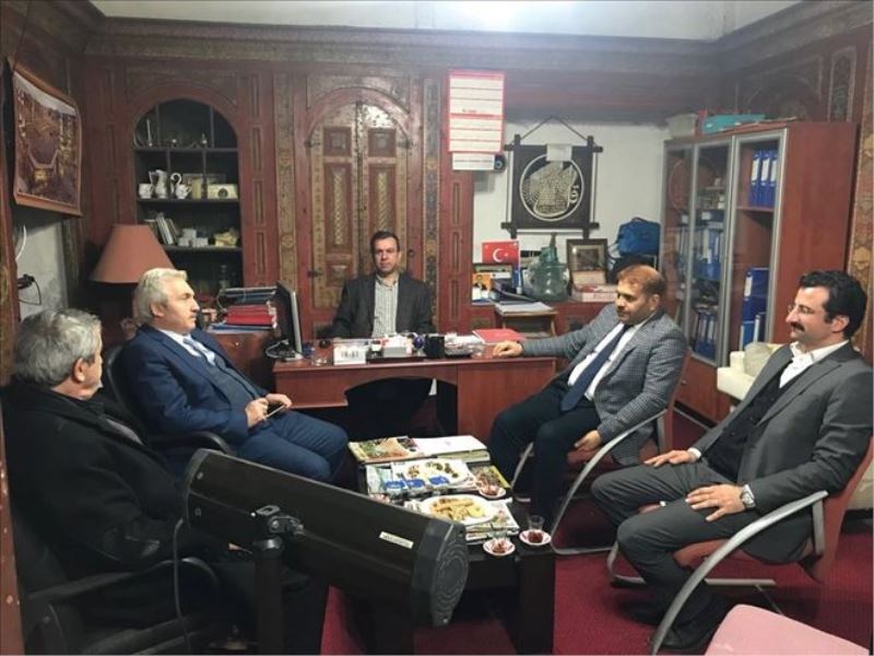AKP´den işadamına ziyaret