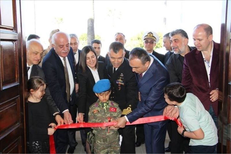 18 Mart fotoğraf sergisi