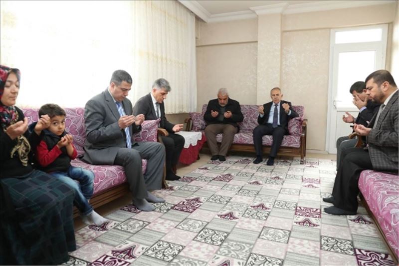 Payas´tan askere su tankı için kampanya
