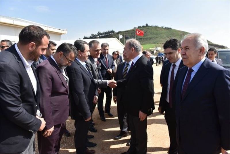 Bakan, mobilyacılar sitesini inceledi