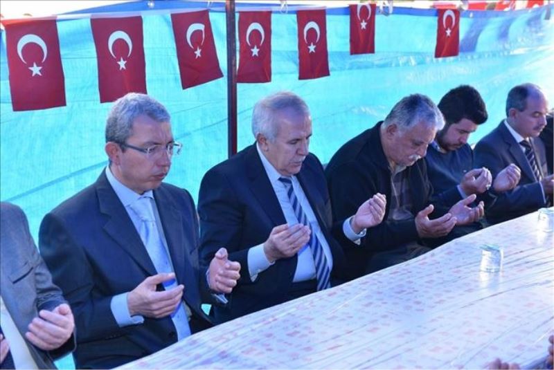 Liselilerden Afrin´e destek