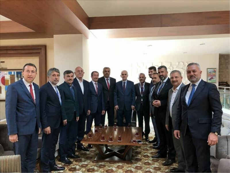 AKP´li başkanların ´yerel yönetim´ toplantısı