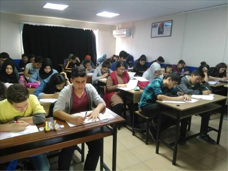 3 bin 152 öğrenciye deneme sınavı