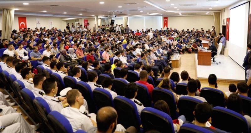 Öğrencilerle 7 saatlik toplantı