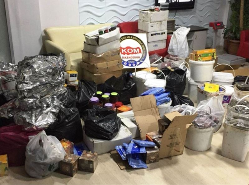 7 ton kaçak nargile tütünü yakalandı