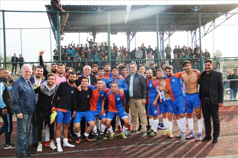 Başkan Seyfi Dingil´den maç daveti