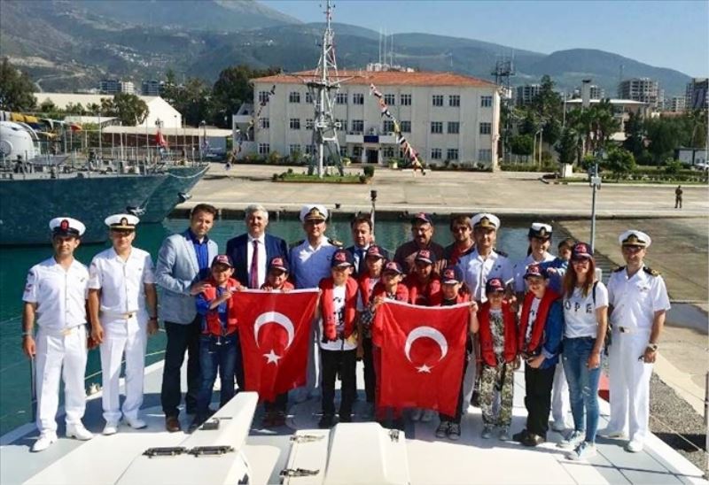 Sahil güvenlik botuyla Körfez gezisi
