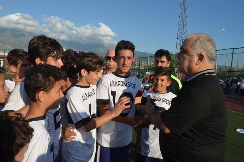 İlk Adım Spor, şampiyon