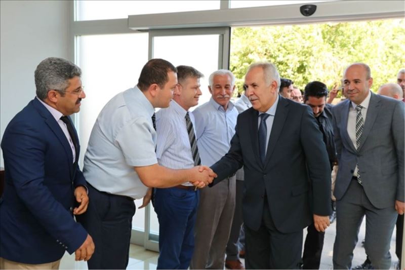 Vali Ata´nın Kumlu ziyareti