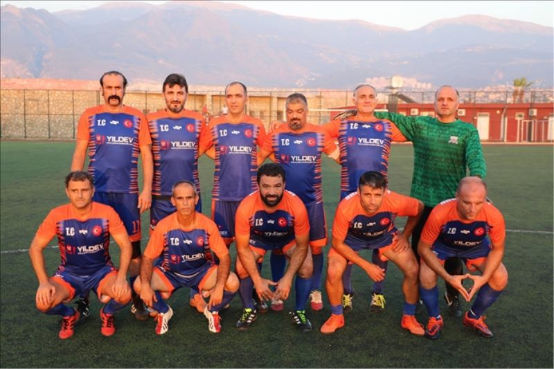 Turnuvanın şöhretler maçı
