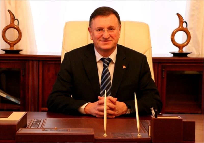 “Kurultayın zamanlamasını erken buluyorum”