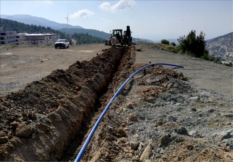 100 metrelik içmesuyu hattı