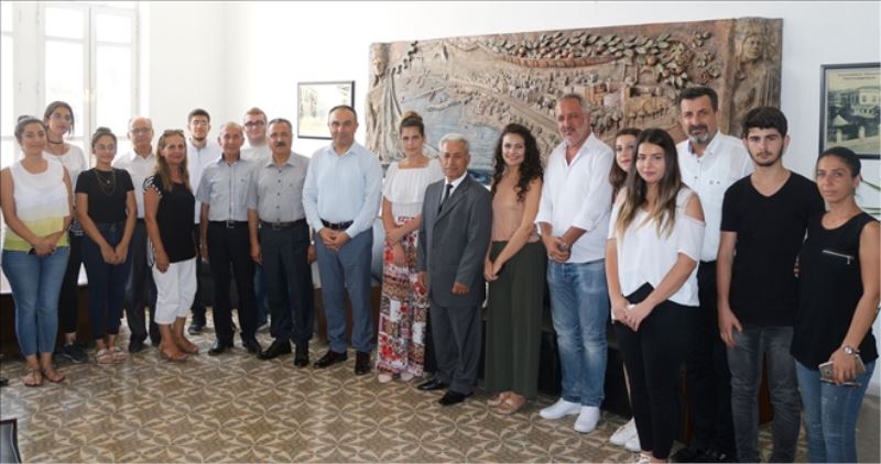 Üniversitelilerin kaymakam ziyareti