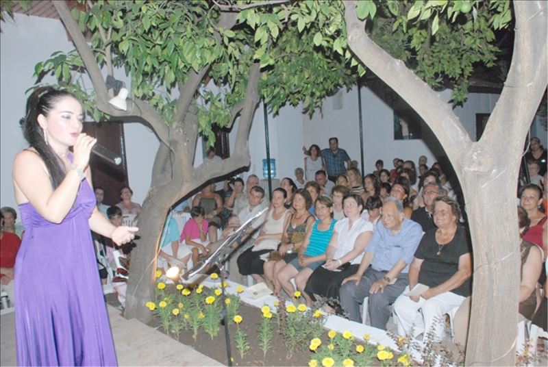 Füsun Sayek, etkinliklerle anılacak