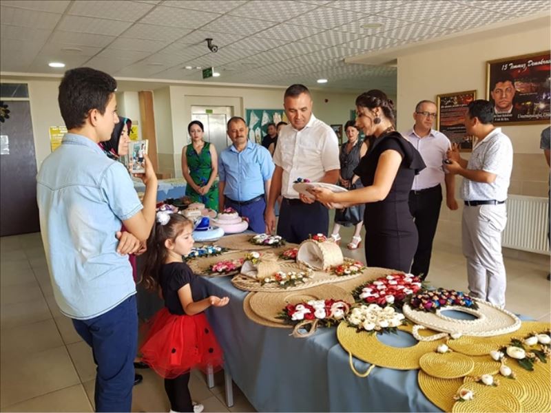 ´Keçe ve el sanatları´ sergisi