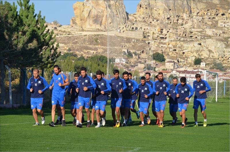 Belediye Spor, kampı sürdürüyor