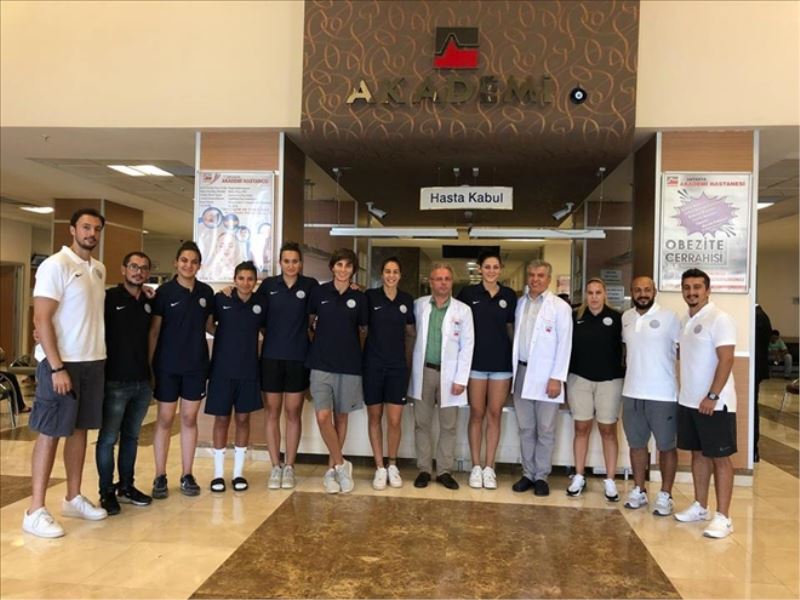 Kadın basketbolcular ´sağlıklı´