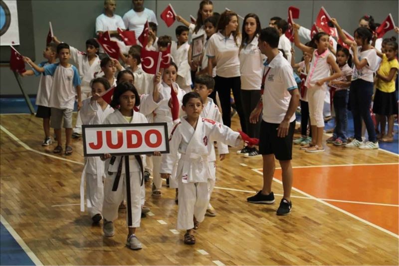 Yaz kursları sona erdi