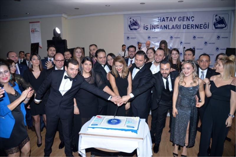 Dernekten 25 yıl gecesi