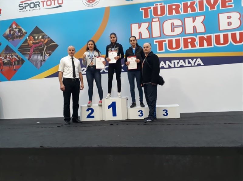 HBB´li sporculardan 3 derece