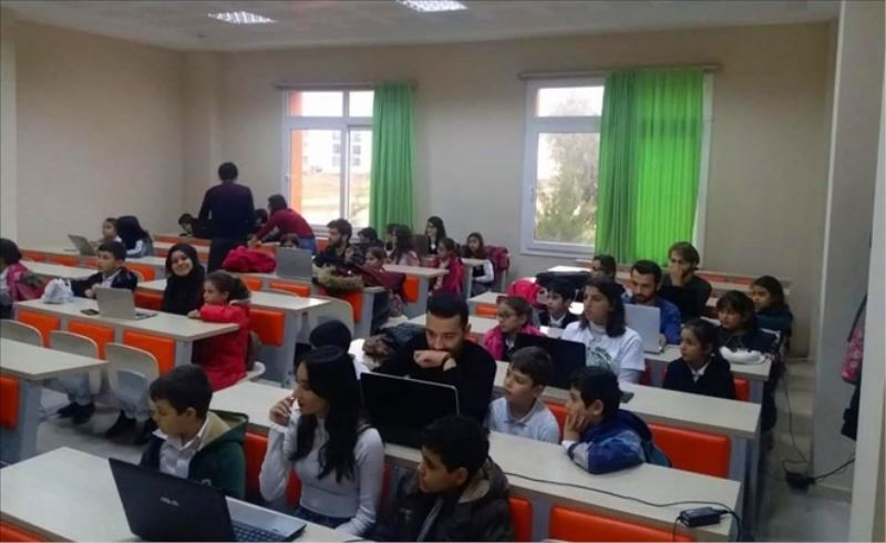 İlkokul öğrencilerinin üniversite ziyareti