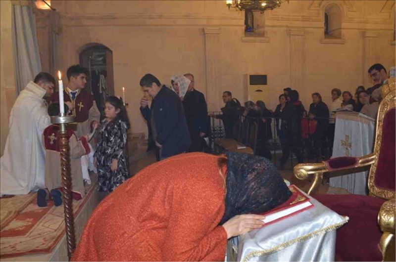 Ermeniler Noel´i kutladı