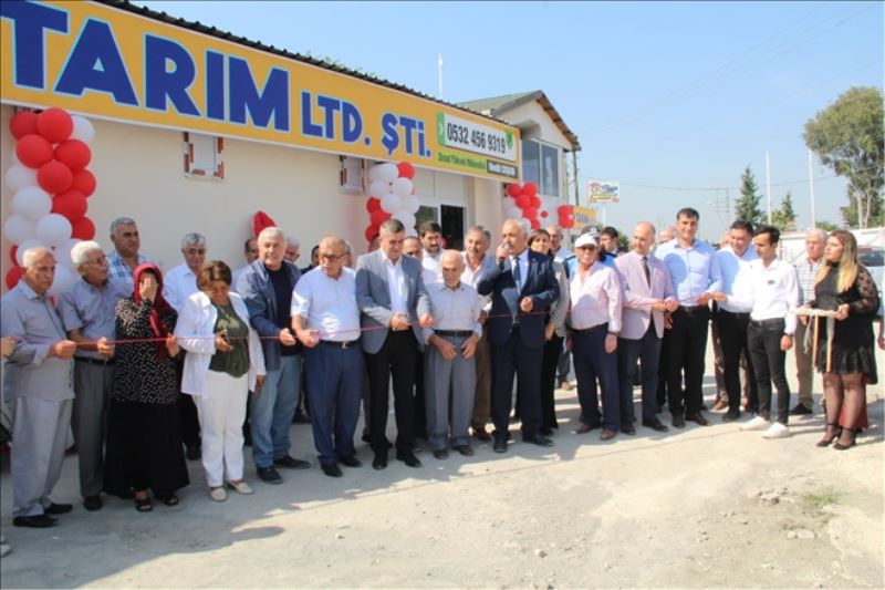 Siyasetçiler açılışta buluştu