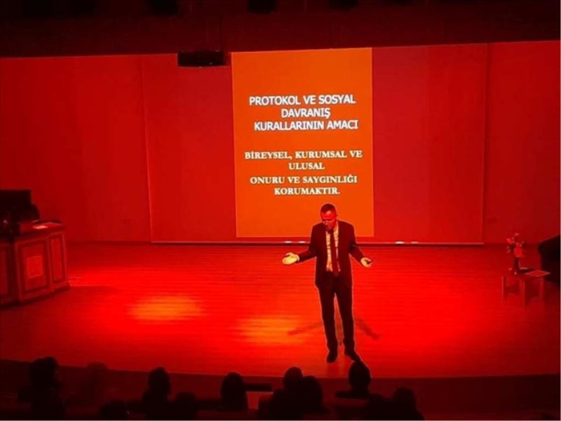 Kaymakam Sarı´dan protokol kuralları eğitimi