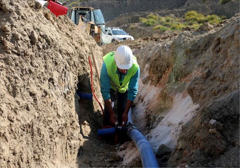 İçme suyu hattı ´derine indirildi´