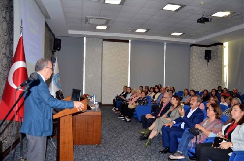 ‘Çocuk kanserleri´ konferansı