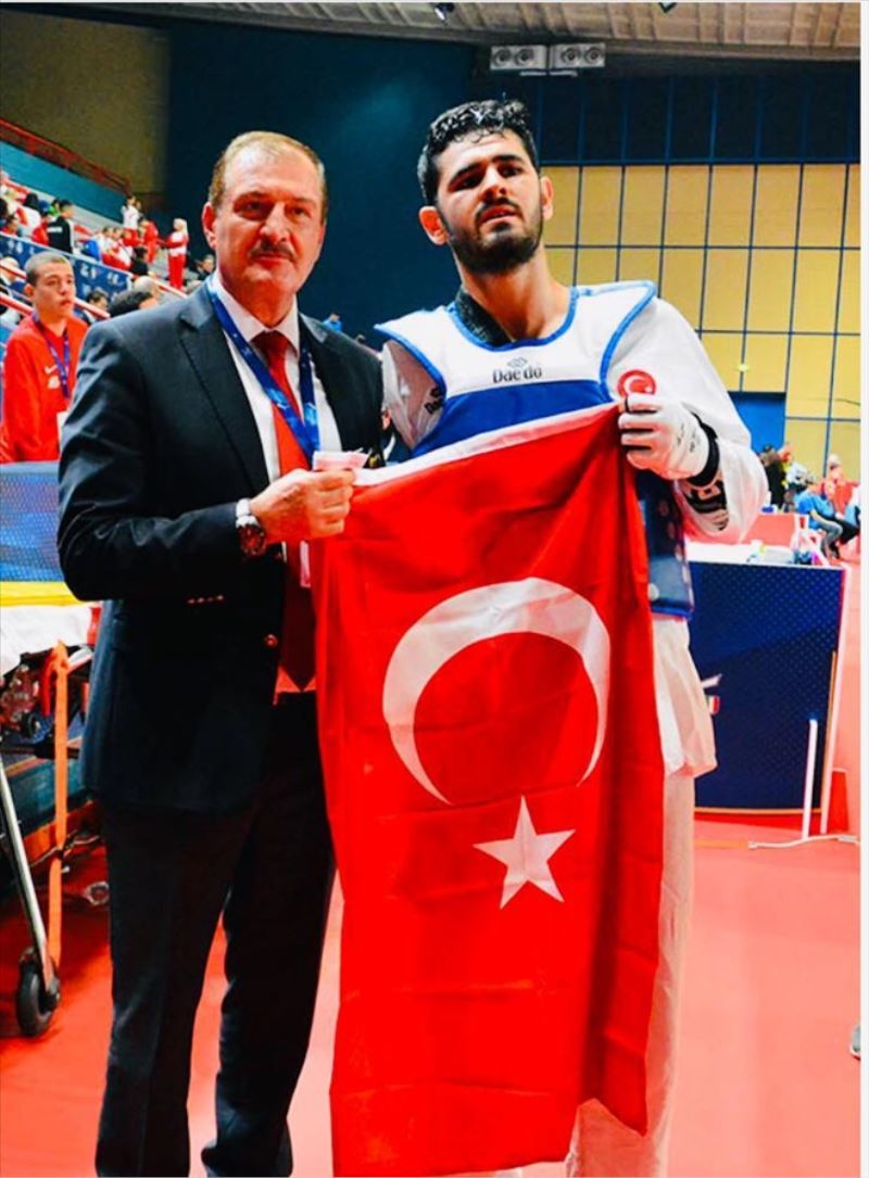 Harbutlu, altın madalya kazandı
