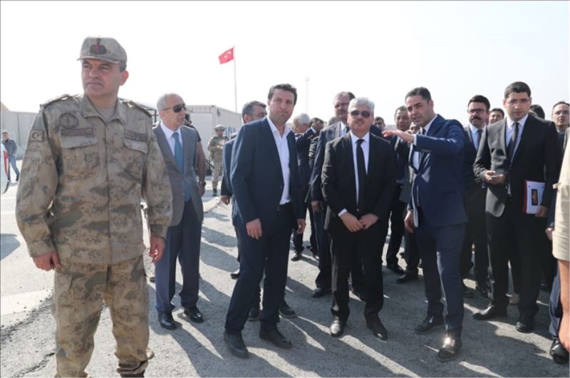 Afrin´de vali incelemesi