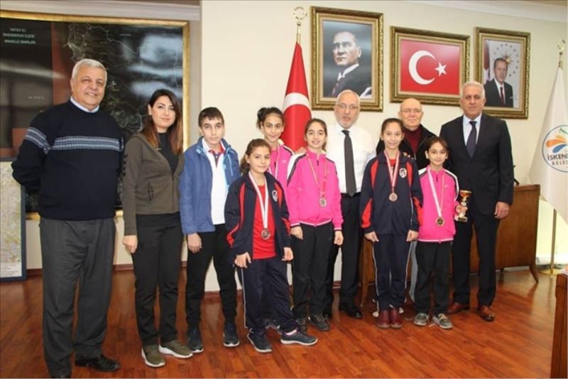 Başkan sporcuları ağırladı