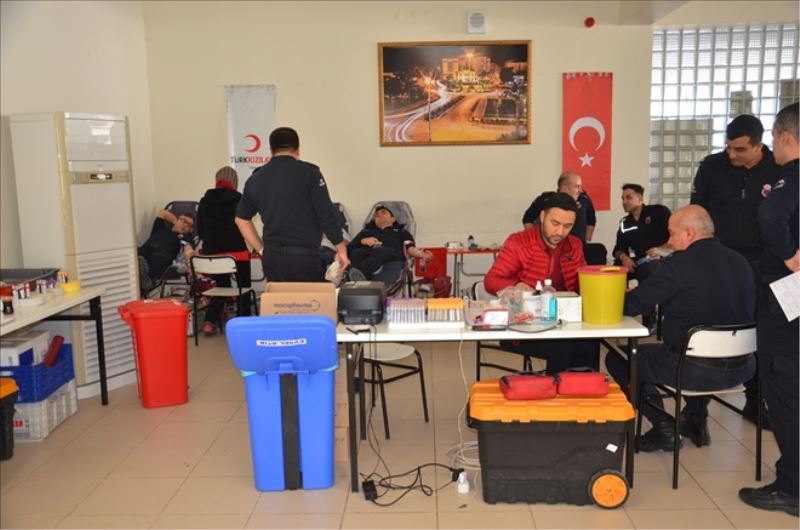 Cezaevinden Kızılay´a kan bağışı